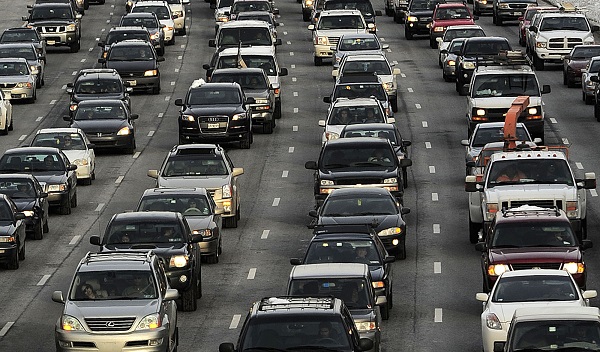 Coming Home Routine - Commute Traffic Jam During Commute
